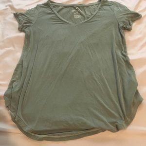 Green Short sleeve V neck